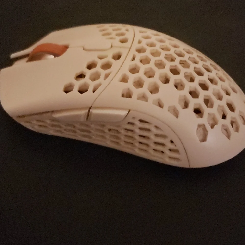 Capetown Final mouse ultralight 2